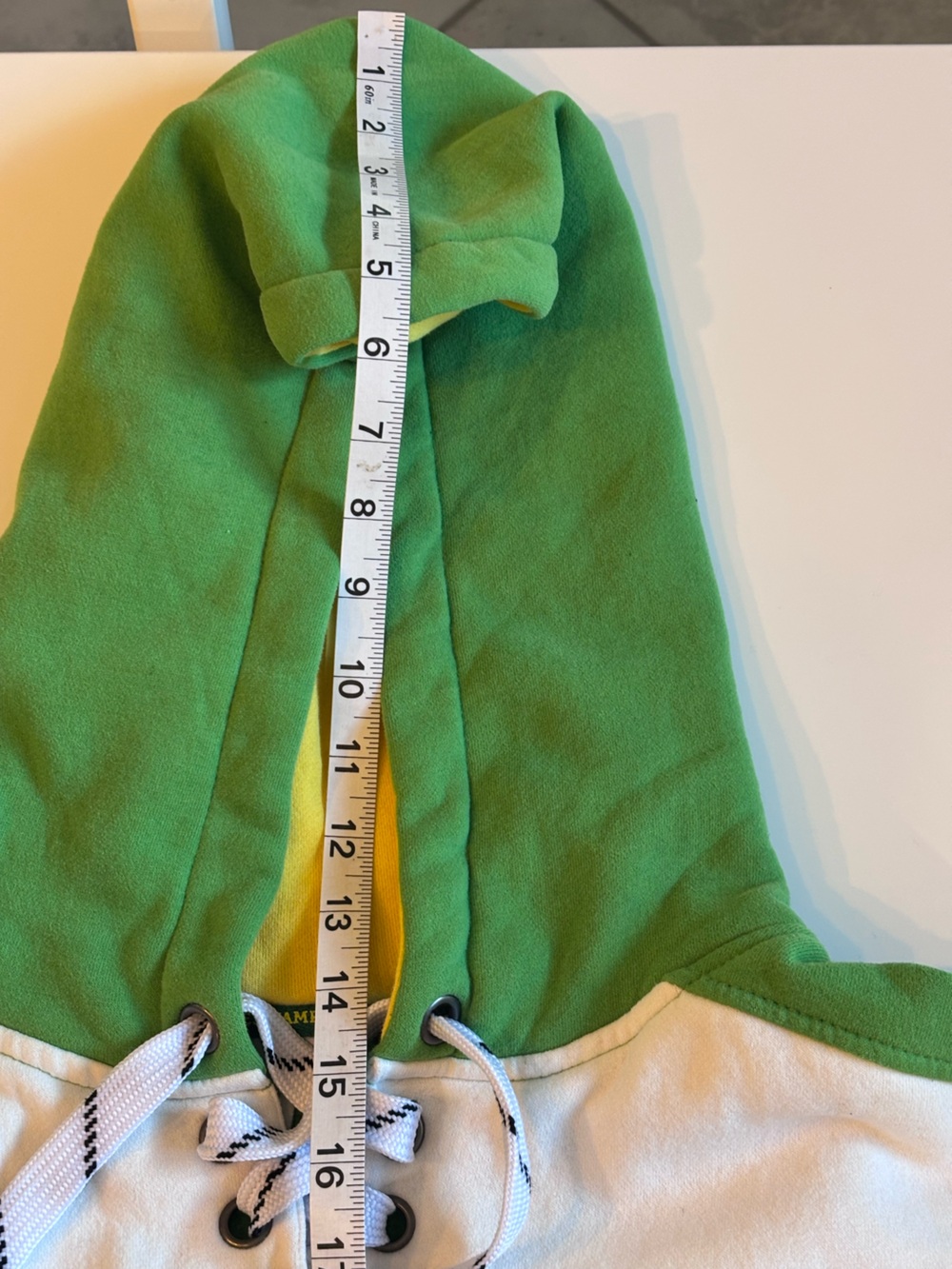 Tampa Bay Rowdies Lace up Hoodie, Men’s XL, white green & yellow - Picture 11 of 15